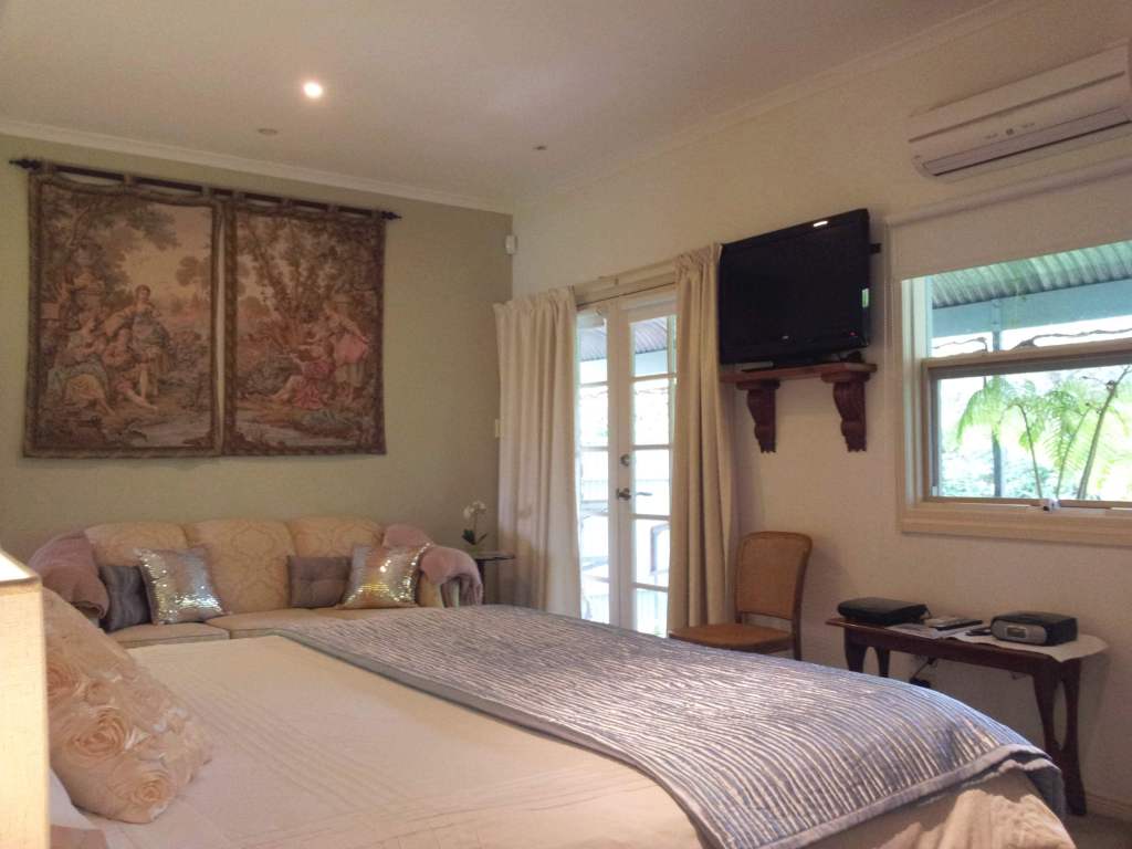 Away to Relax Massage Getaways at Springs B&B Retreat Victor