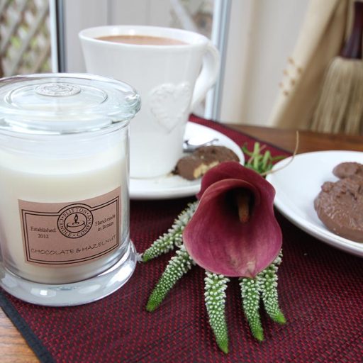 Chocolate &amp; Hazelnut Tin candle