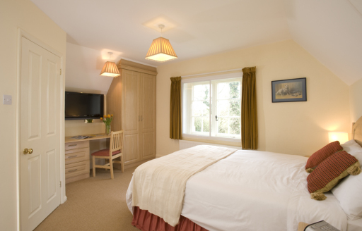 Superior ensuite double room 1