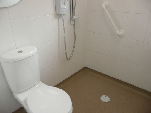 WET FOOR SHOWER GRANTS SOUTH LANARKSHIRE