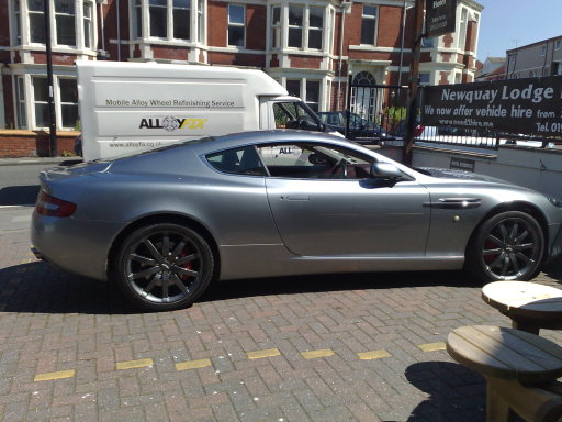 Aston Martin Alloy wheels recoloured in Titanium