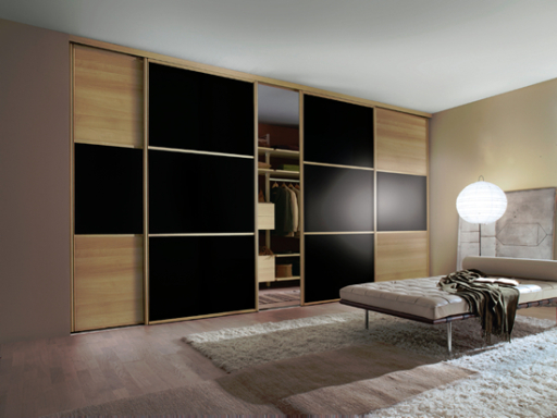 Linear-Oak/Black Glass