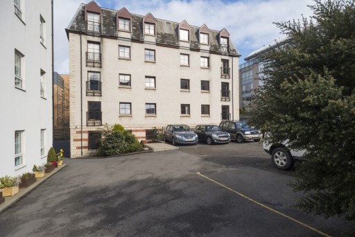 Fountain Court Apartments - Harris