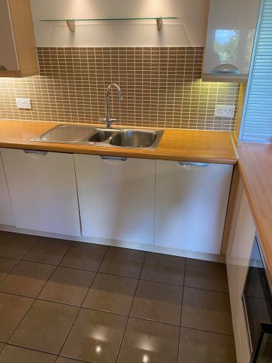kitchen clean