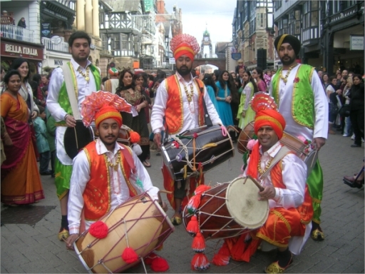 Pakistani Dj Manchester - Apnabeat.co.uk