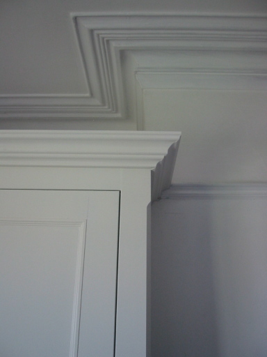 cornice detail built-in cupboards
