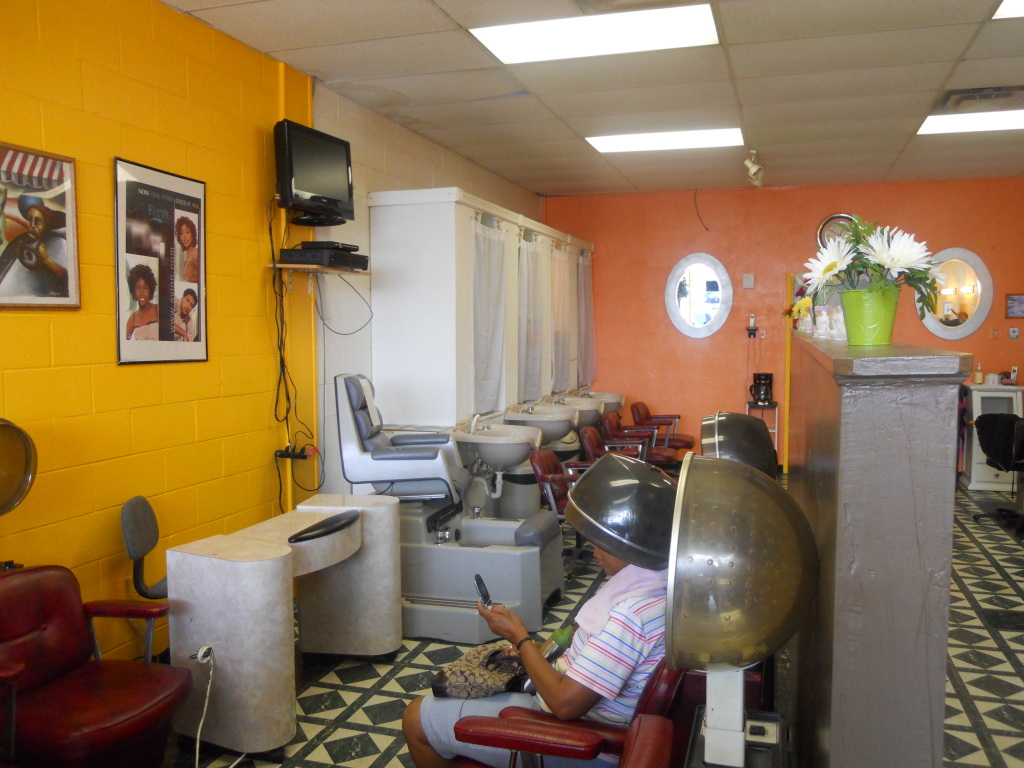 Divine Beauty Hair Salon 6800 Pendleton Pike Suite G, Indianapolis, IN, 46226