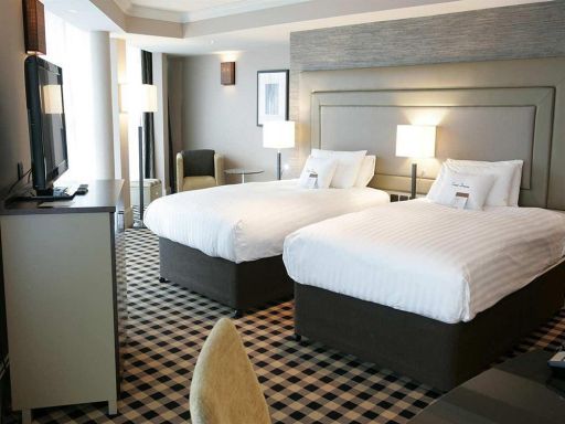 Twin Guest Room