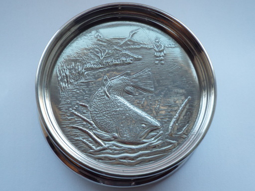 # reverse of the 4oz pewter fishing reel flask