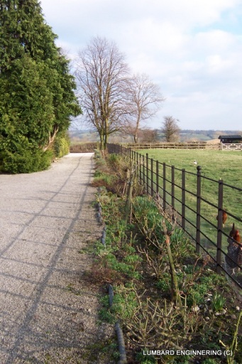 ESTATE RAILING