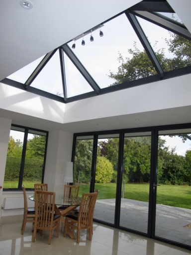 Bifold Doors and Roof Lantern