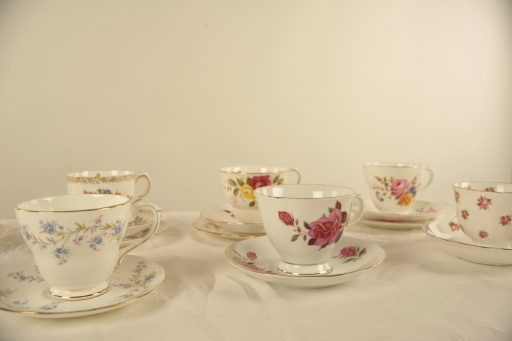 vintage tea sets available to hire
