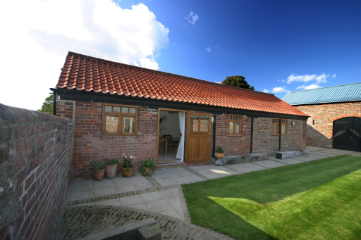Secure, pet friendly self catering accommodation