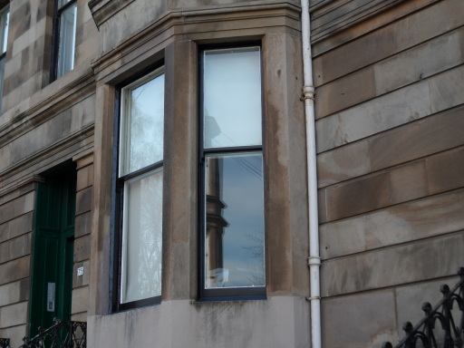 a house in glasgow tha was draughtproofed