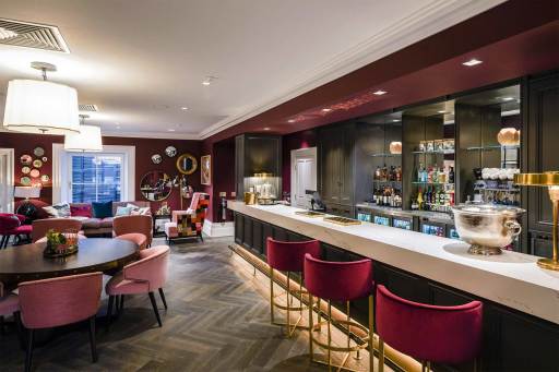 Aldwyn's Restaurant - Bar
