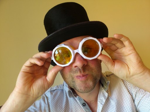 Awesome Kids Entertainment! Mark Walbank Fun Glasgow Children's Entertainer