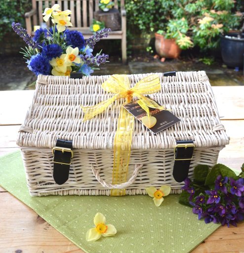 Luxury wicker Belgian chocolate gift hamper