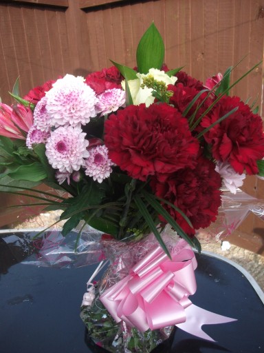 fresh flower bouquets