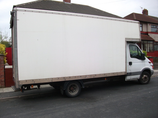 iveco extra long luton van.