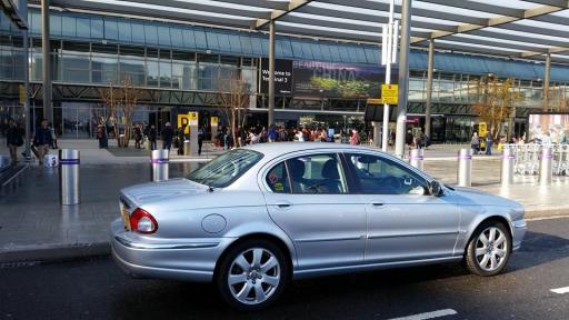 A Class Drivers Cardiff to Heathrow Airport Taxi