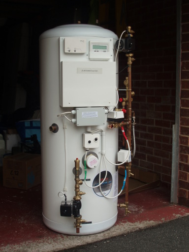 Heat Pump Cylinder from Mitsubishi