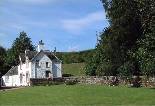 Aberturret Cottage near Crieff, sleeps 5