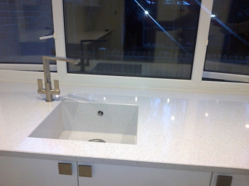 This is the latest kitchen to be fitted in york by our team. A stunning white gloss with quartz work