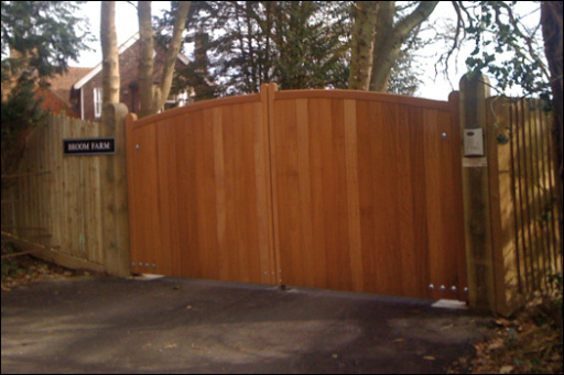 The Stafford Domestic Driveway Gate