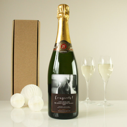 Photo wine bottles