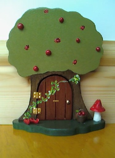 APPLE-TREE DELUXE OPENING FAIRY DOOR
