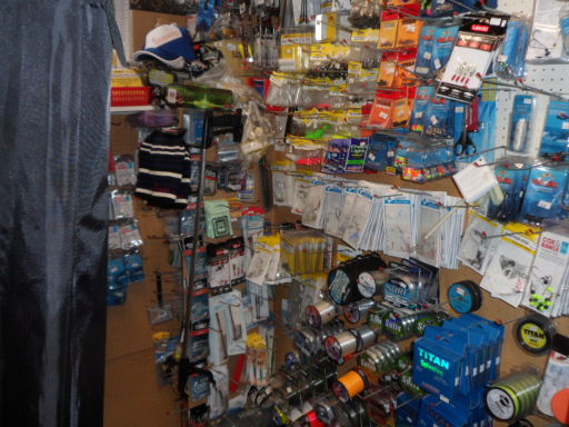 Small selection of sea fishing tackle