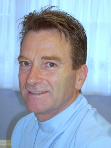 Mr K Pearson HPC 100045 for all foot care problems 01626 354507