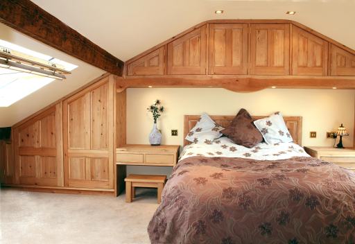 fitted bedroom furniture