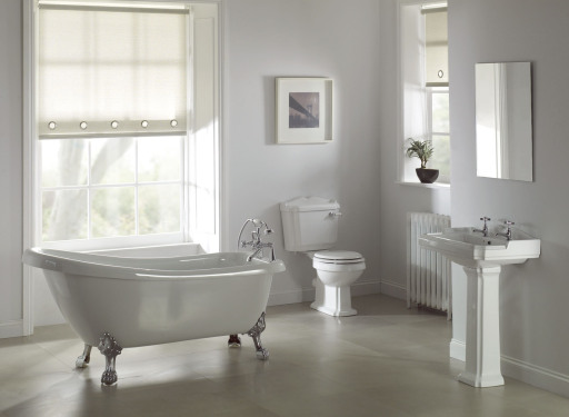 Traditional Bathroom Suite