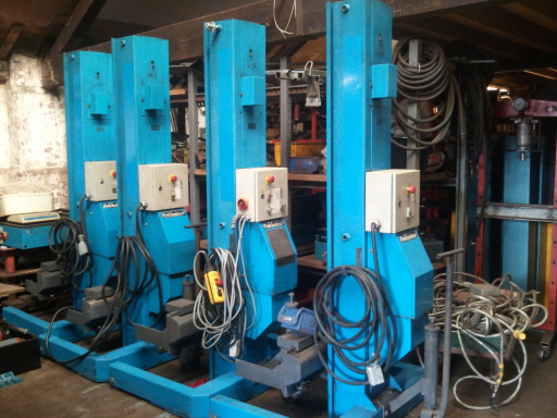Column Lifts 32 Ton set, 8 Tonne per leg