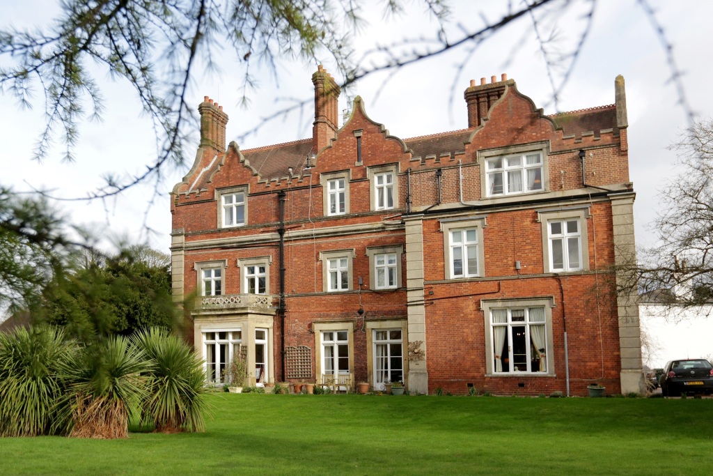 Mount Ephraim House, Mount Ephraim, Tunbridge Wells, Kent, TN4 8BU