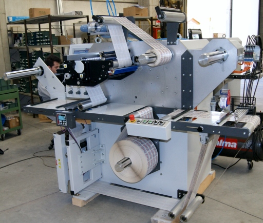 100% missing label and print inspection rewinder