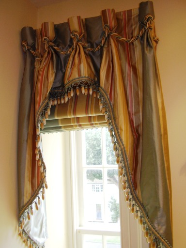 Valance and roman blind