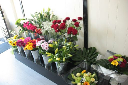 Fresh flowers every day!