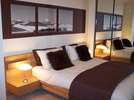 master bedroom in Cults Court