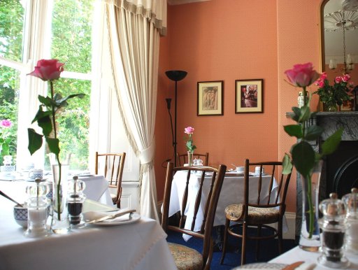 Breakfast room