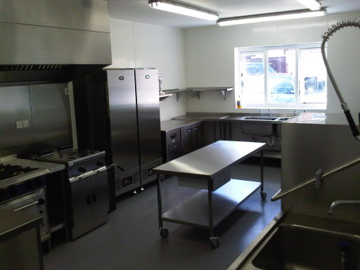 Kitchen 2