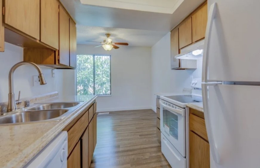 Green Pines Apartments 2040 Carville Dr, Reno, NV, 89512