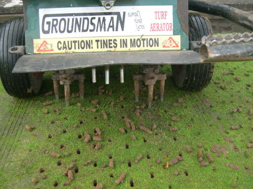 Groundsman 345HD Hollow Tining