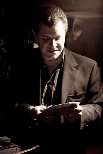 Mike Stoner - magician for hire