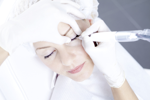 Eye Brows service in reading, uk