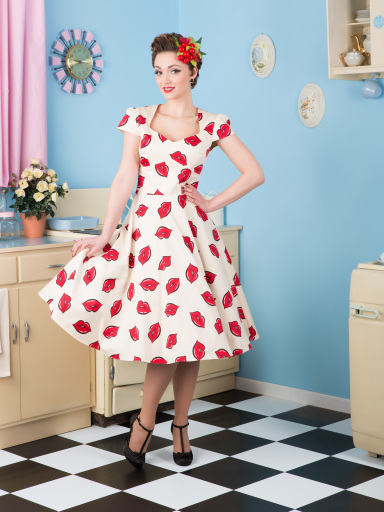 Gorgeous vintage 1950s style full circle swing dress