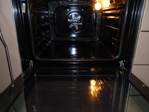 Professional Oven Cleaning Brings Gleam back to ovens