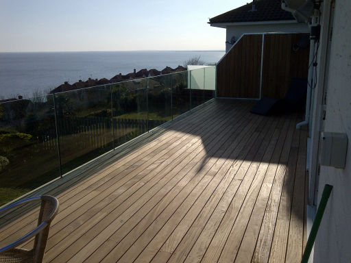 Kent Balcony