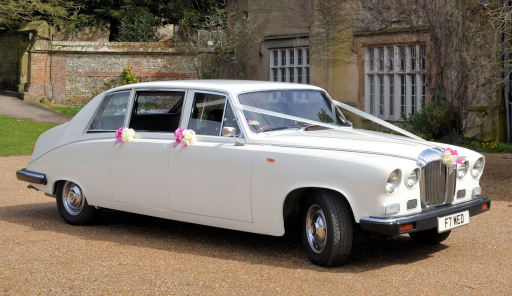 1989 Daimler DS420 at Marwell Hall